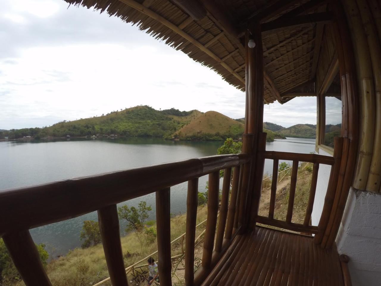Borac Bay Bungalows Hotel And Resort Exterior foto
