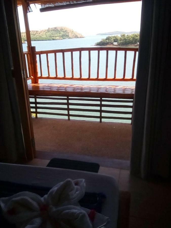 Borac Bay Bungalows Hotel And Resort Exterior foto
